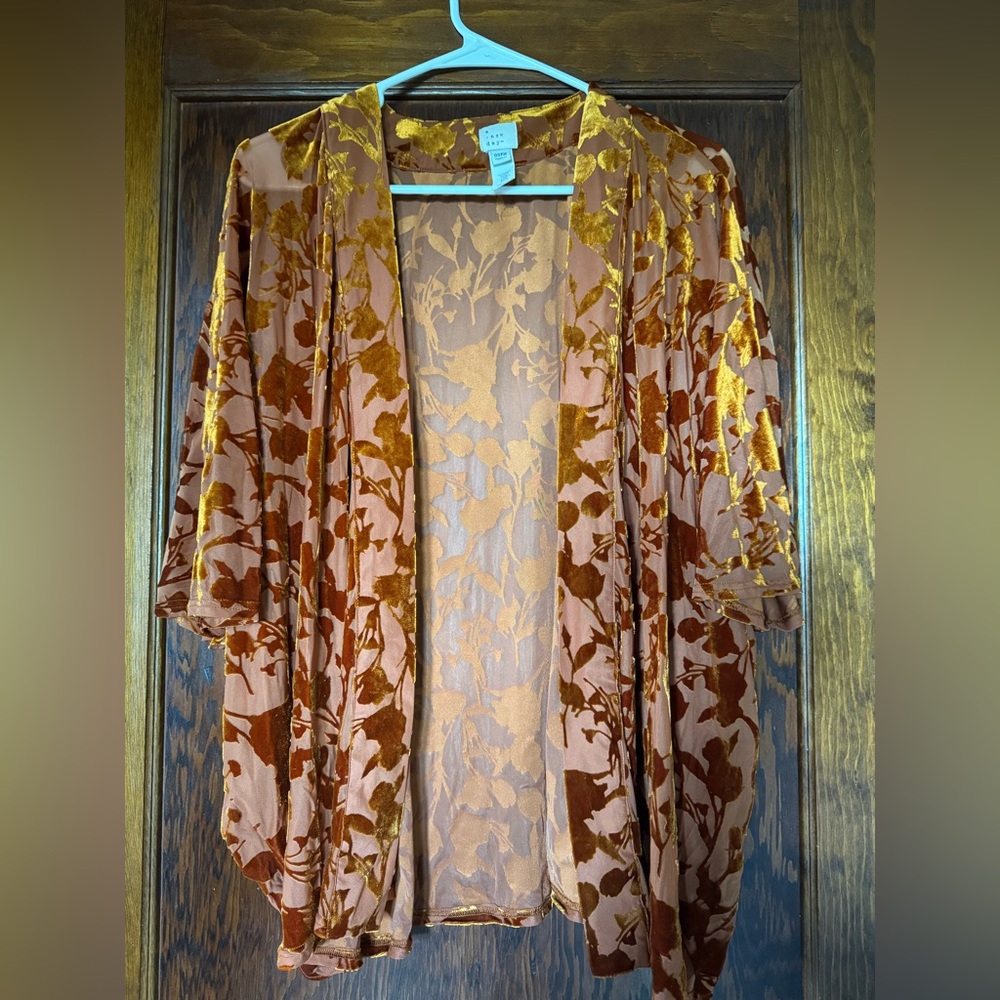 Burnt orange kimono
